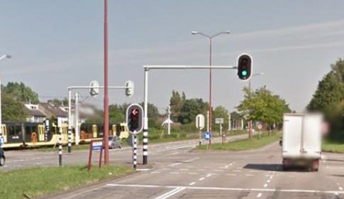 Vrouw mishandeld in het verkeer