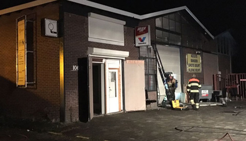 Verdachte brand in winkel in auto-onderdelen aan de Herenstraat