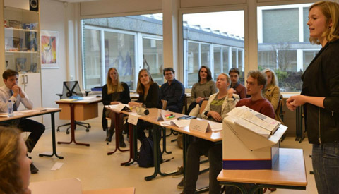 Oosterlicht College doet mee aan het Nederlands Kampioenschap Debatteren voor Scholieren