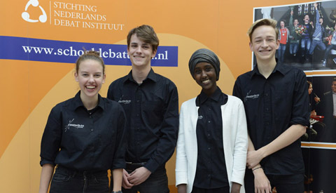 Scholieren debatteerden over lhbt-docenten en democratie