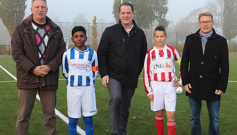 Onduidelijkheid kunstgras blijft: D66 vraagt om naleving afspraken