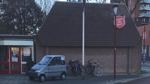 Boekenmarkt en SinterKerst Fancy Fair bij het Leger des Heils in Nieuwegein