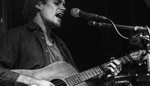 Gratis AkoestiCafé op woensdag 12 april