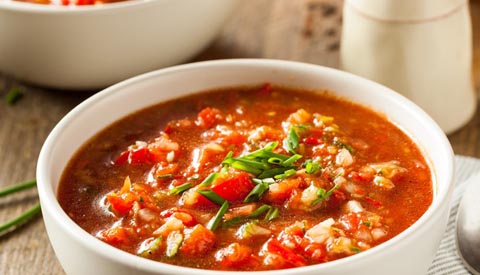 Koken met PEN: ‘Zomerse gazpacho’