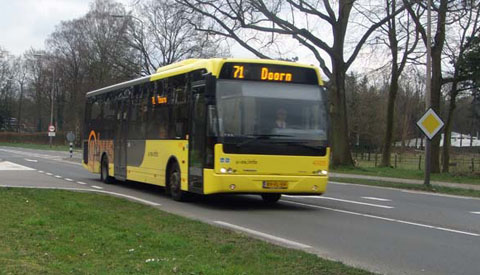 Bussen van lijn 71 en 72 uit Nieuwegein stromen beter door op de Waterlinieweg