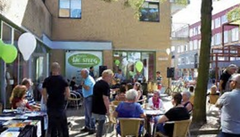 Spetterend feest in Fokkesteeg tijdens ‘Fokkesteeg Fiësta’