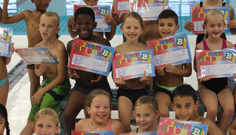 Geslaagd voor het B-zwemdiploma in Merwestein