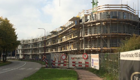 Start verhuur Van Nieuwenhuizen N.V. in de wijk Merwestein