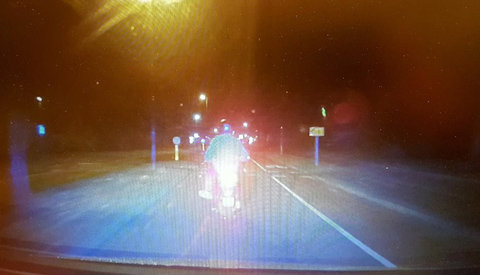 Politie pakt vluchtende scooterrijder en geeft een fikse bekeuring