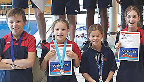 Veel medailles bij eerste schoonspringwedstrijd nieuw seizoen