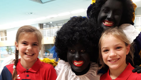 Sintwedstrijd schoonspringen bij Aquarijn