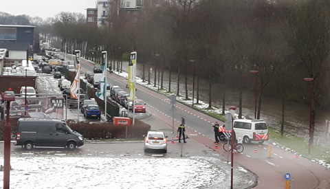 Video: Verkeerd mengen stoffen oorzaak brand bij Ecolab aan de Brugwal