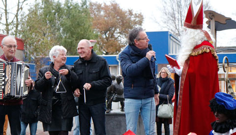 Sint en zijn muzikale ouderen op de Mauritsschool en meer …………