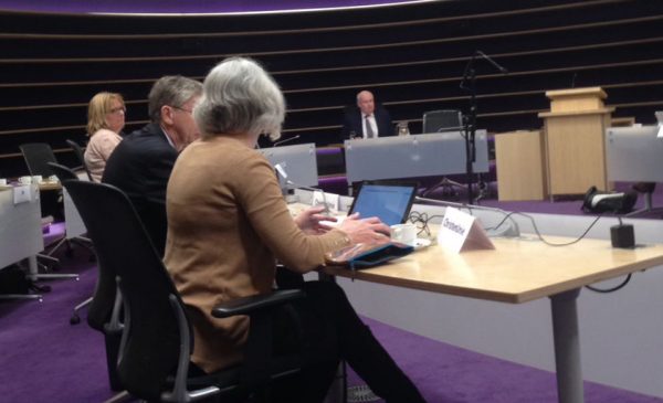 Stoelendans in Nieuwegein, De Unie eindigt met drie stoelen