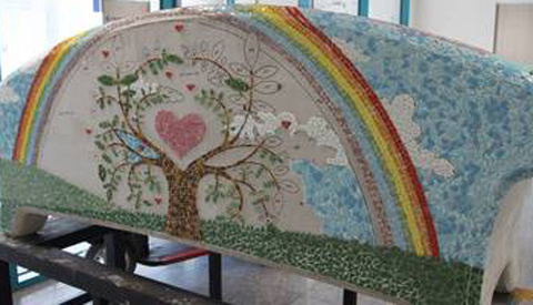 Buurtbewoners Rijtuigenbuurt sluiten door mozaïeken vriendschap met bewoners Luifelstede