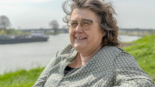 Portret van de week: ‘Wie laat haar hoofd schoonwaaien langs de Lek?’