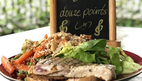 Koken met PEN: ‘Zomerse Oosterse salade met tonijn’