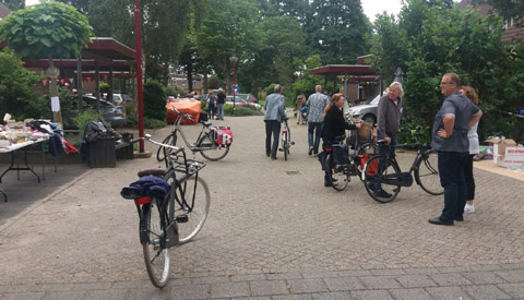 Buurtplein Batau open tijdens Fiets-Rommelroute