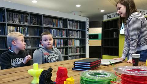 Media Makerspace in de bibliotheek: 3D-printen en vakantiefoto’s maken