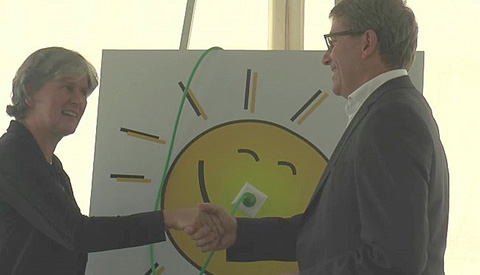 Video: Zonnepark in Nieuwegein met 14.000 panelen vandaag geopend