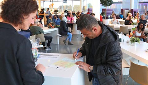 Feestelijke bijeenkomst participatieverklaring statushouders