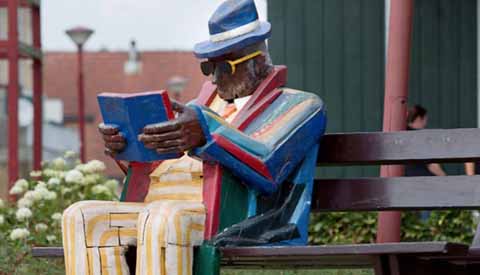 ‘Opa’ en ‘Het spelend meisje’ komen terug in de wijk Fokkesteeg