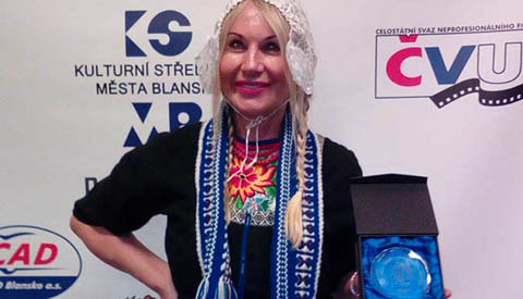 Jubilerende filmclub ‘De Geinfilmers’ wint prijs en geeft cursus