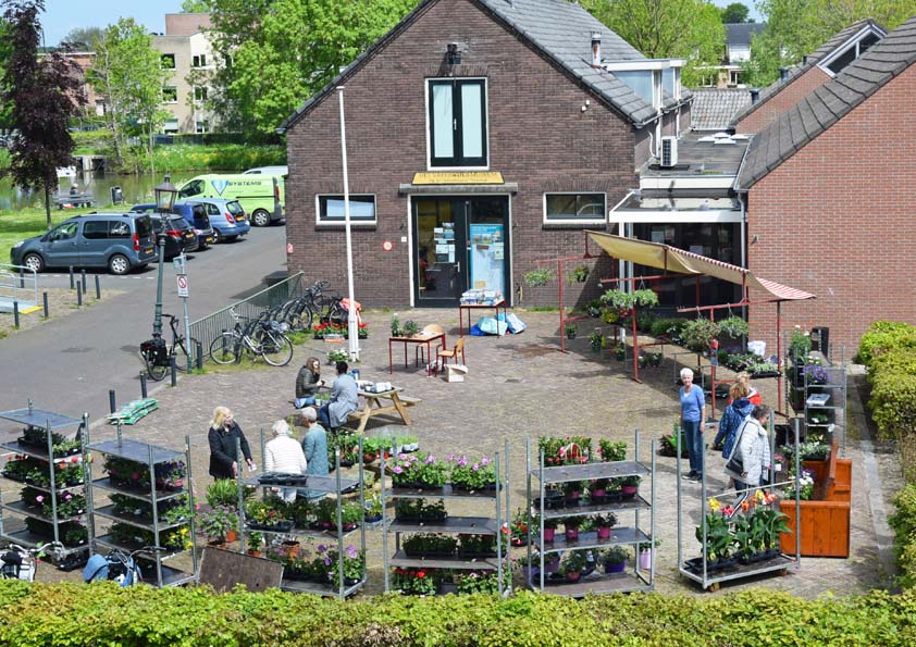 Plantjesmarkt bij Dorpshuis Fort Vreeswijk