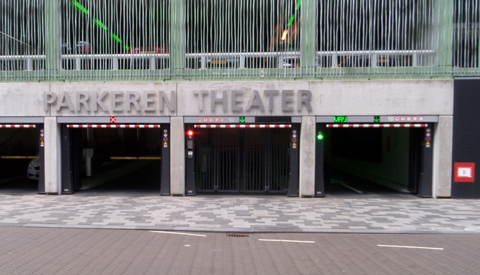 Update: Bovenste twee verdiepingen van parkeergarage Theater afgesloten