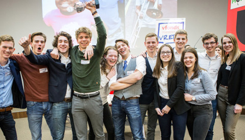 Anna van Rijn College doet mee aan de 21ste editie ‘Op weg naar het Lagerhuis’