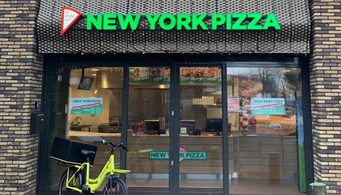 Feestelijke opening nieuwe vestiging New York Pizza op Hoog Zandveld