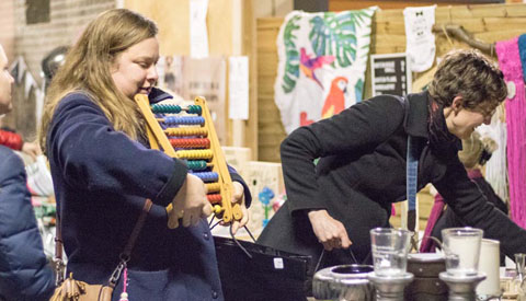 Geslaagd Ruil Event: ‘Iedereen ging naar huis met leuke accessoires voor in huis’