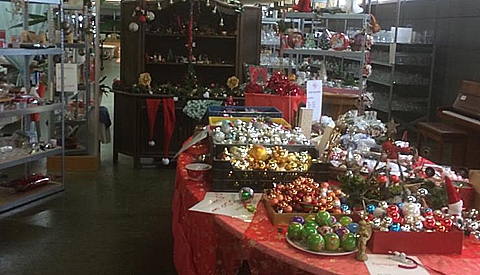 Koop je kerstspullen nu bij Kringloop Plaza in Nieuwegein voor weinig geld