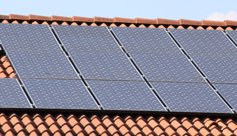 Jouw huis te koop? Zonnepanelen zijn geld waard!