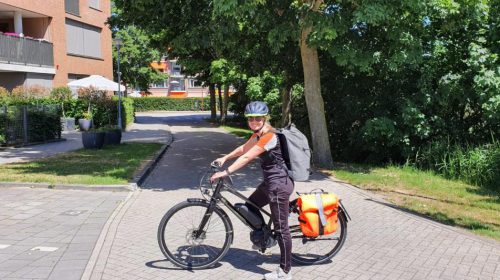 Buurtsportcoach Julia van Weelden pakt de fiets van Rotterdam naar Nieuwegein