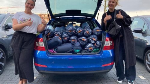 Slaapzakkenactie Oosterlicht College voor Moria succesvol!