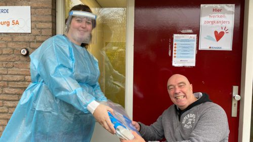 Rotary doneert Faceshields aan Reinaerde