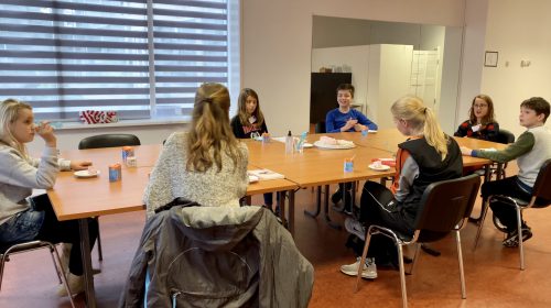 Vierde kinderkrant van de Kinderambassadeurs in teken van pesten