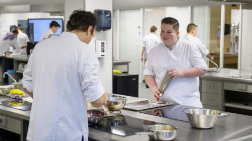 Horeca en evenementenbranche slijpen de messen en bereiden zich voor op openstelling