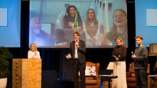 Scholieren uit Nieuwegein scoren met geurzakjes voor sportspullen