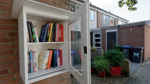 Tinimini viert ‘Dag van de Minibieb’