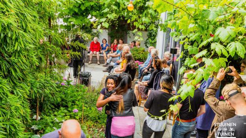 Gluren bij de Buren Nieuwegein dit jaar in de buitenlucht