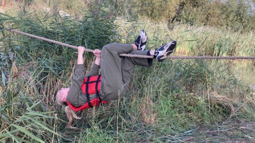 Militairen geven scholieren training in Nieuwegein: ‘Ik sport wel, maar niet zo intens als dit!’
