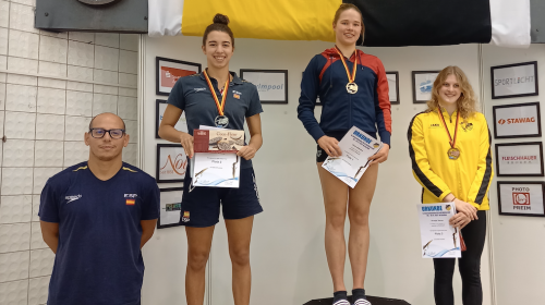 Eerste buitenlandse toernooi voor schoonspringers Aquarijn