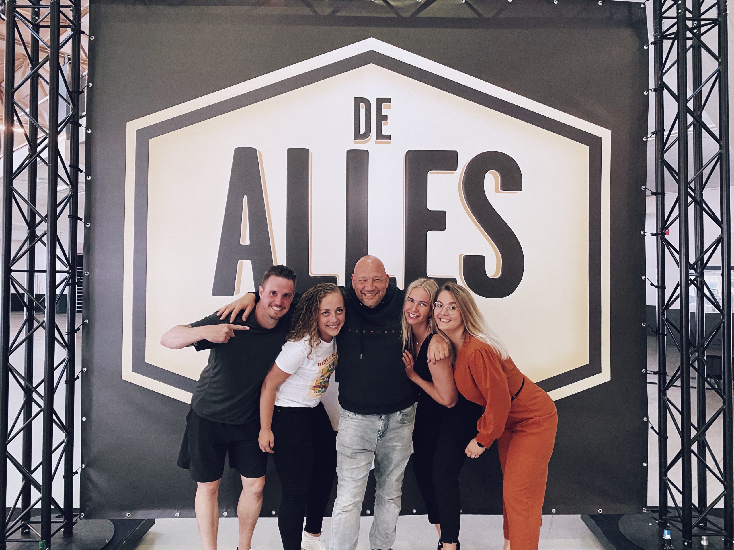 Nieuwegeinse Maxime de Vaal (30) in ‘De Alleskunner’ De Digitale Stad