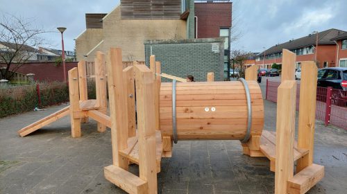 Nieuwe speeltoestellen in Galecop