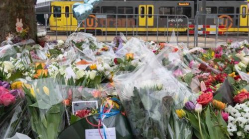 Vlag halfstok ter nagedachtenis slachtoffers tramaanslag 18 maart 2019