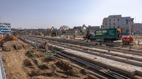 Werk aan trambaan gaat de hoogte in