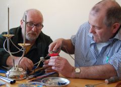 Repair Café Nieuwegein wenst iedereen duurzame feestdagen