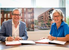 College stemt in met het plan voor een supermarkt, appartementen en parkeergarage in Rijnhuizen
